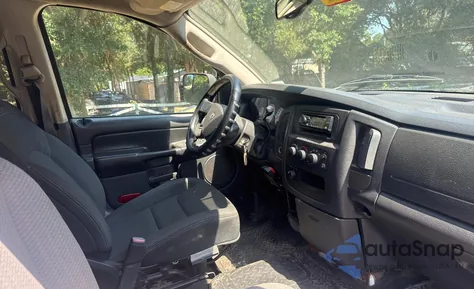 2005 Dodge Ram 3500 St z USA, uszkodzony, nr VIN 3D7LS38C85G784234